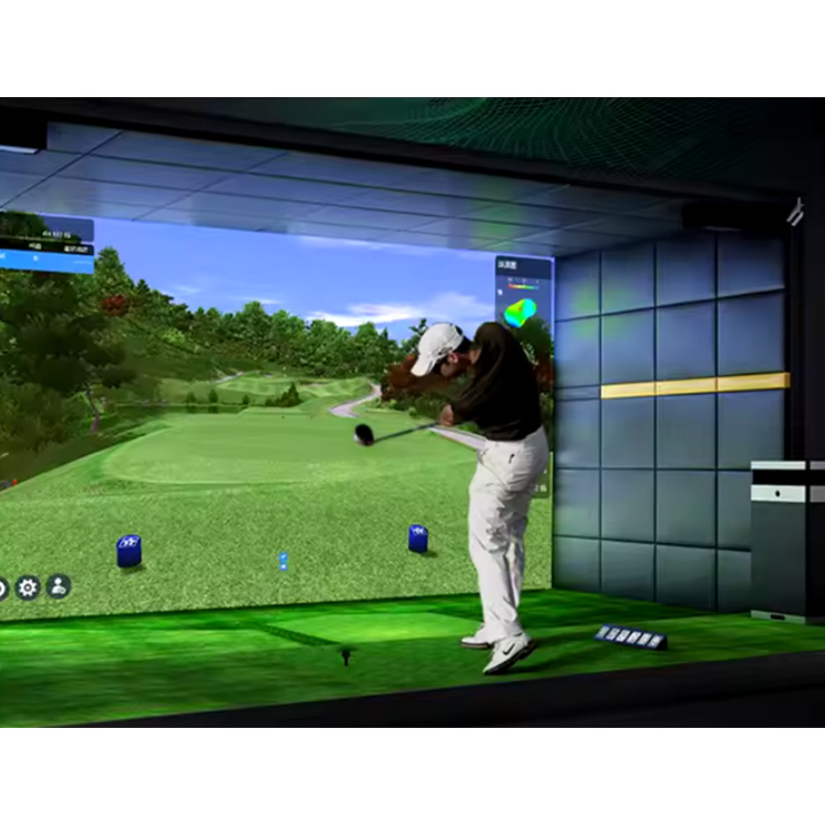 Golf Simulator Designed for Home Practice, 4K Ultra-HD Projection, Dual High-Speed Cameras, 40 Golf Courses